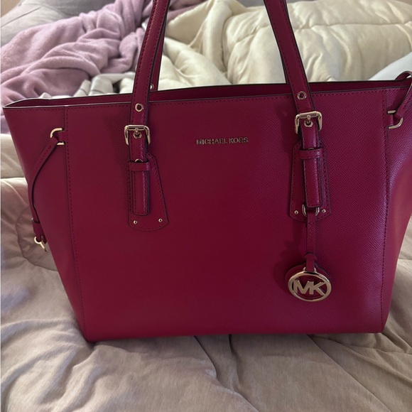 Michael Kors Handbags - Michael Kors Pink Tote Bag